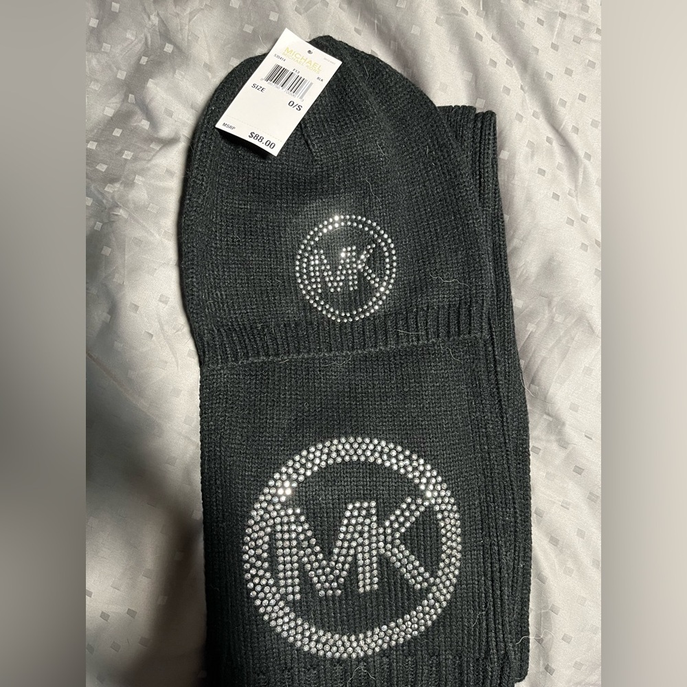 Michael Kors black scarf and winter beanie hat NWT